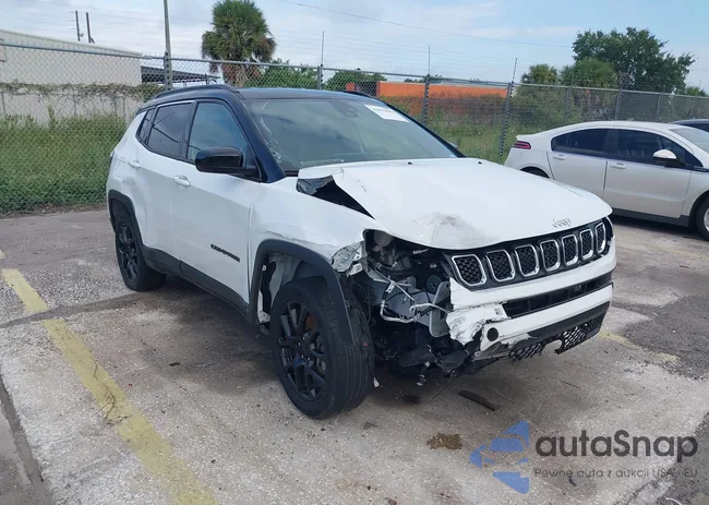 3C4NJDBN7RT115150: 43056686