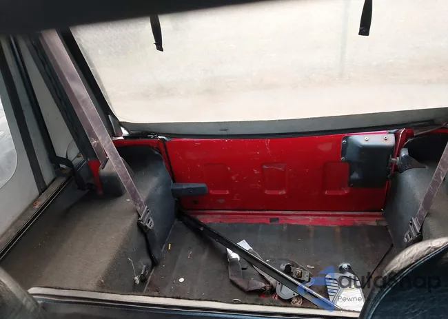 1J4FY29S1SP317115: 43056696