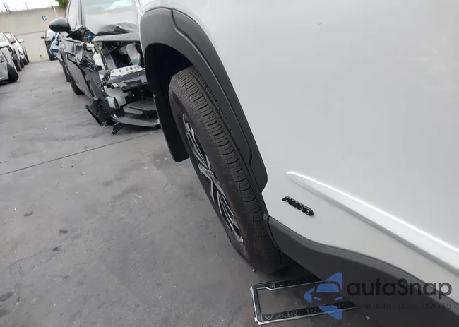 7MUFBABG5PV010153: 43055860