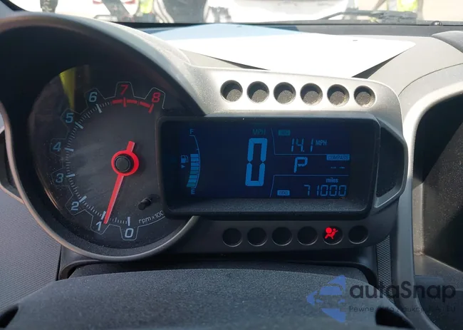 1G1JA5SH3G4108996: 43055922