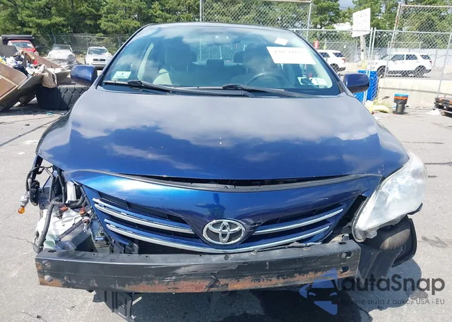 2T1BU4EE5DC117657: 43056028