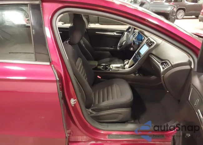 3FA6P0H72ER202777: 43056044