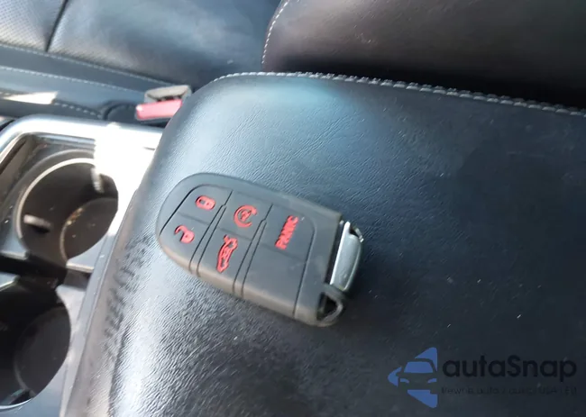 2C3CDXBG8LH136627: 43056093