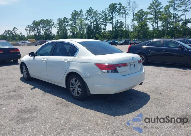 1HGCP2F67BA025749: 43057522