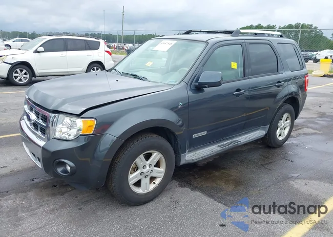 1FMCU49H28KD66152: 43057548