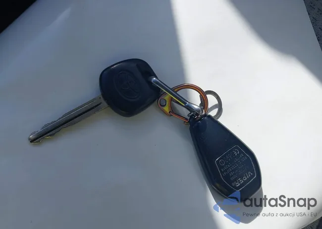 1NXBR32E95Z461699: 43057596