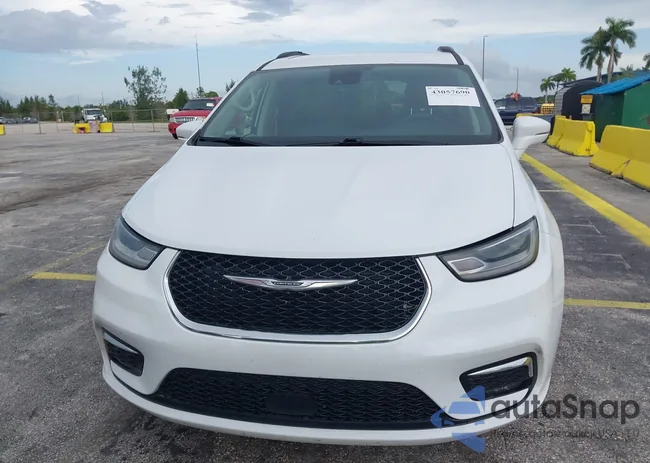 2C4RC1BG3NR215139: 43057690