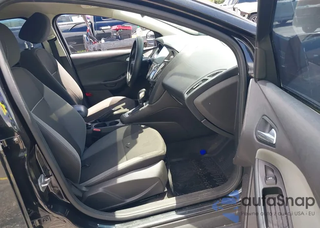 1FADP3F29EL125419: 43057716