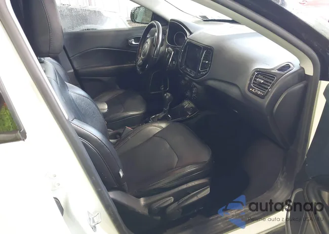 3C4NJCCB1LT165905: 43057778