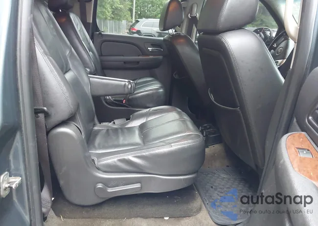 1GKFK163X8J123391: 43056842