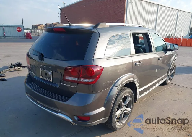 3C4PDDGG9FT684684: 43056863