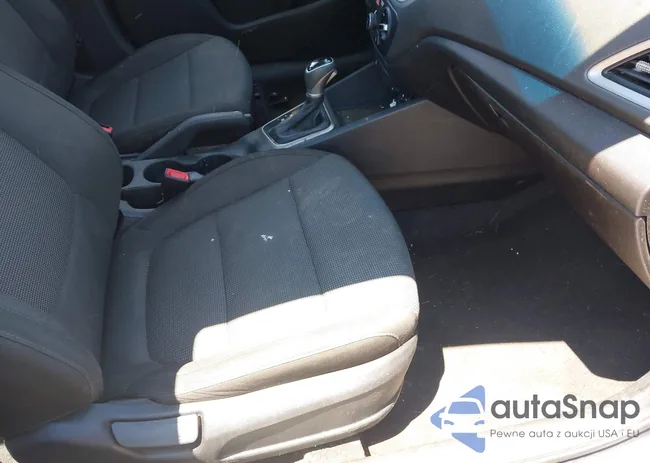 3KPC24A66LE104053: 43057097