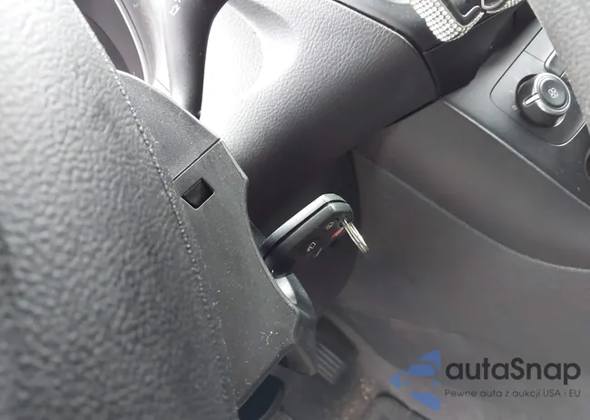 1FADP3K20JL330790: 43057117