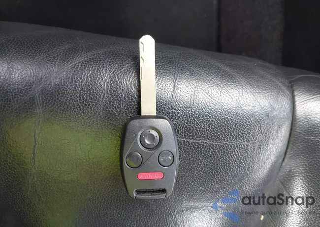 1HGCP3F85AA015422: 43058293