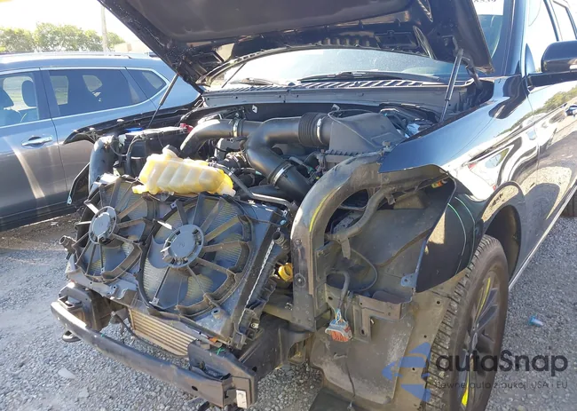 1FMJK2AT9KEA42414: 43058539