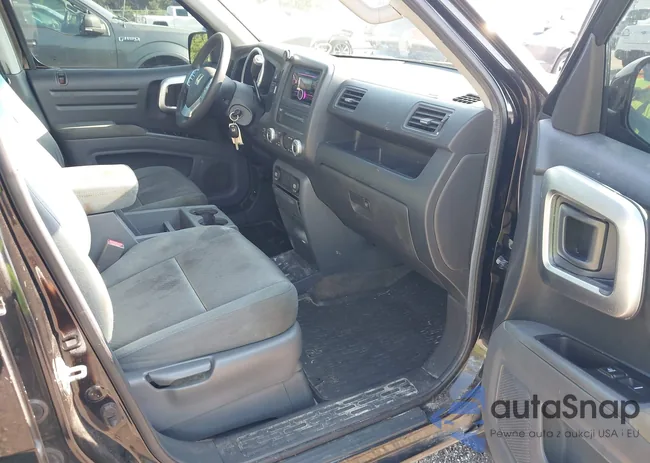 2HJYK16428H505070: 43058570