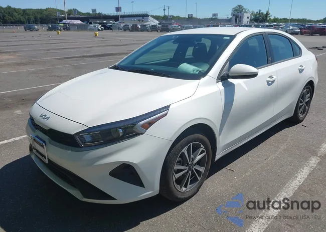 3KPF24AD3RE754298: 43058606