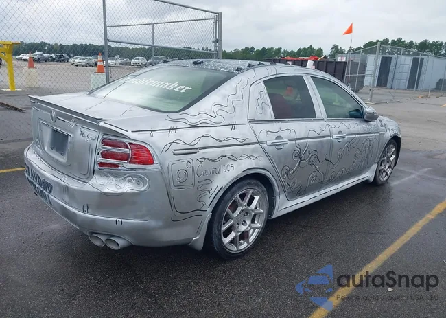 19UUA76587A007570: 43058611