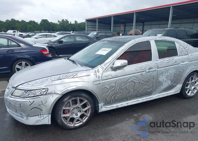 19UUA76587A007570: 43058611