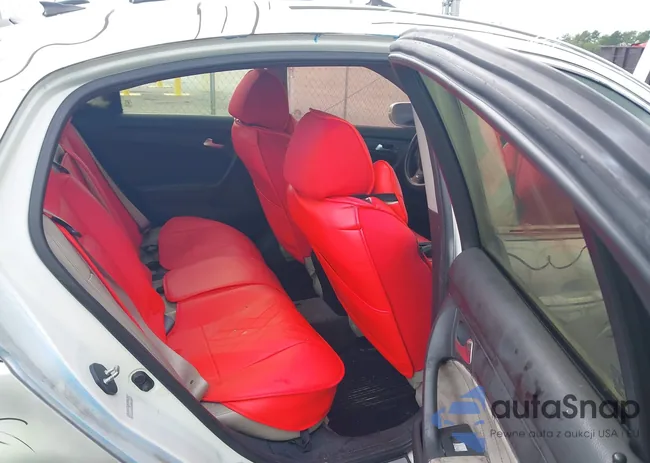 19UUA76587A007570: 43058611