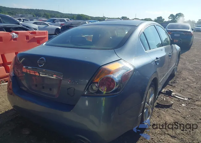 1N4AL2AP5CC220052: 43057815