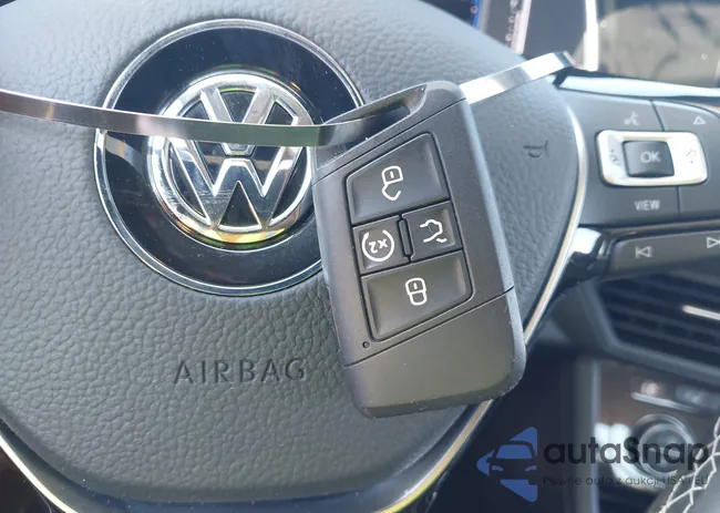 3VWE57BUXMM084456: 43057929