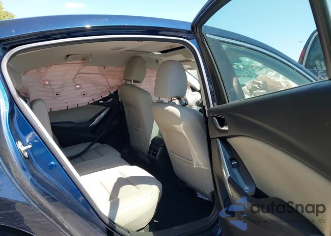 JM1GJ1V57G1401085: 43059213