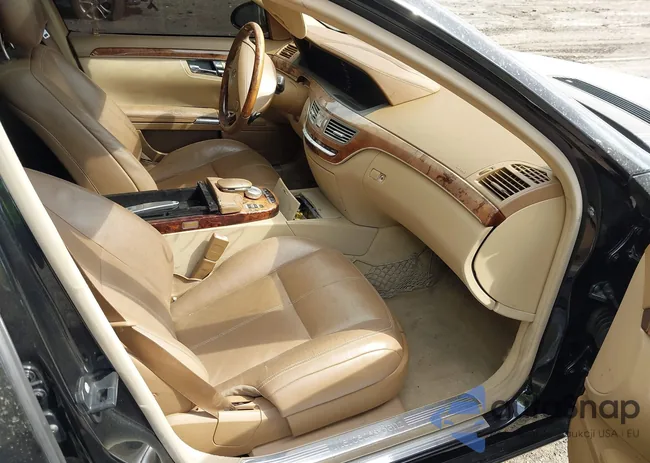 WDDNG71X09A258652: 43059240