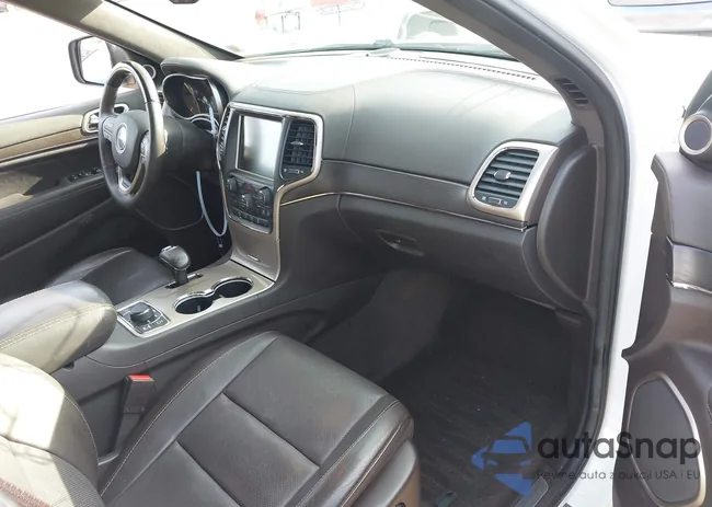 1C4RJFJG6EC127974: 43059341