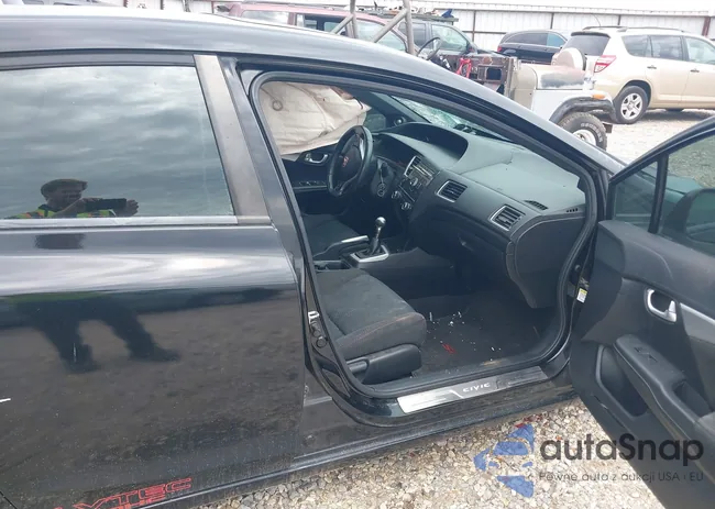 2HGFB6E58DH700928: 43059391