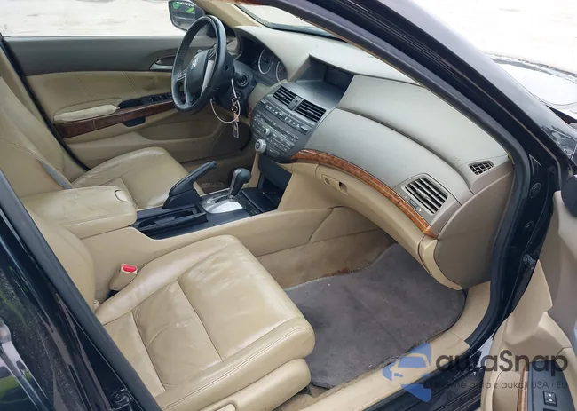 1HGCP2F89AA063175: 43059468