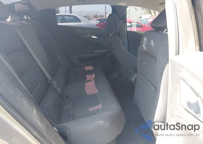 1G1ZB5ST3NF213074: 43059674