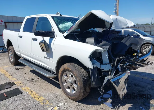 3C6UR5DJ8PG633186: 43059730