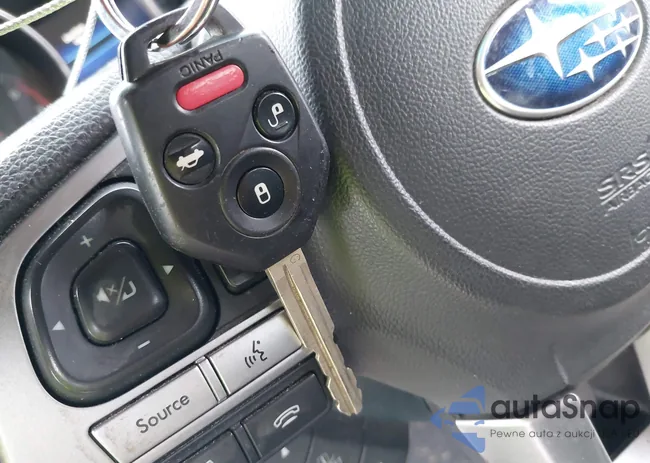 4S3BNAA66G3063373: 43059755