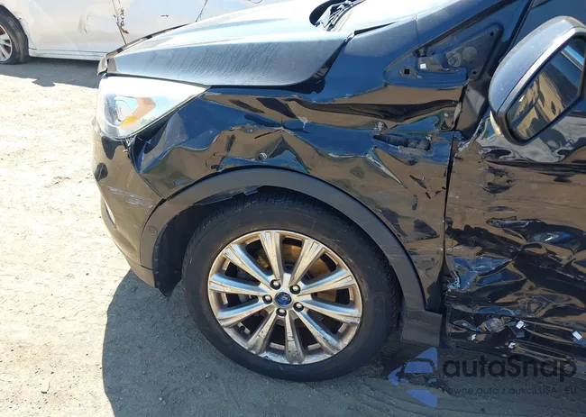 1FMCU9J98JUC14808: 43058893