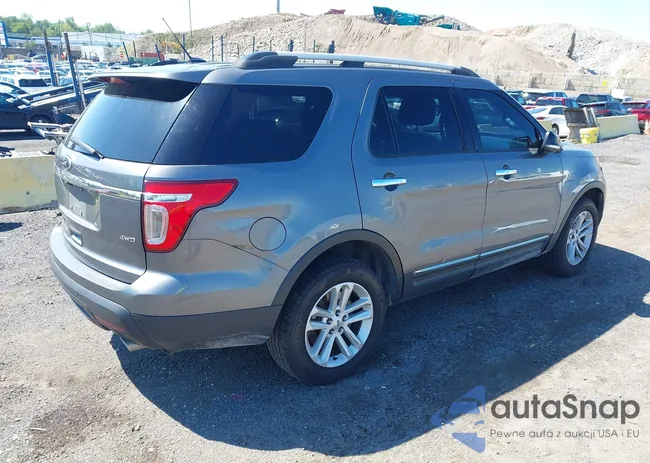 1FM5K8D82EGC31717: 43058941