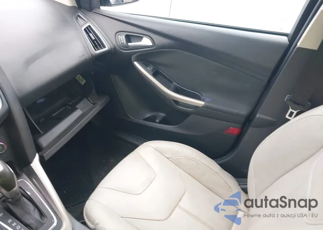 1FADP3N25FL366073: 43058951