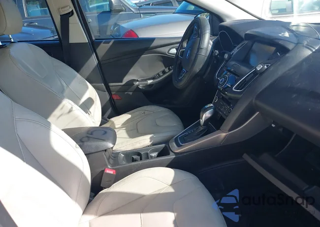 1FADP3N25FL366073: 43058951