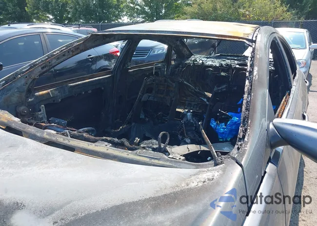 5NPEB4AC5DH644389: 43058992