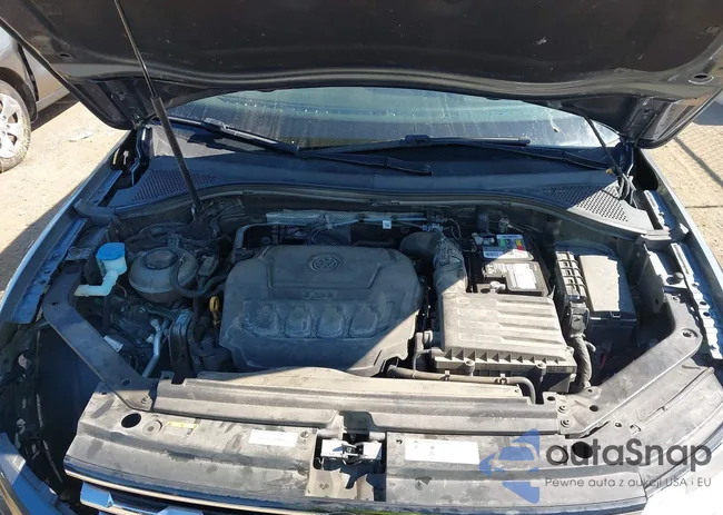 3VV1B7AX2LM152478: 43059096