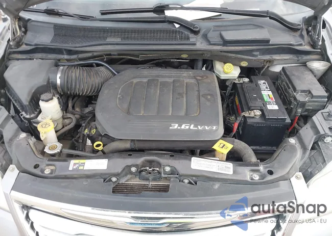 2C4RC1BG2ER208327: 43060199