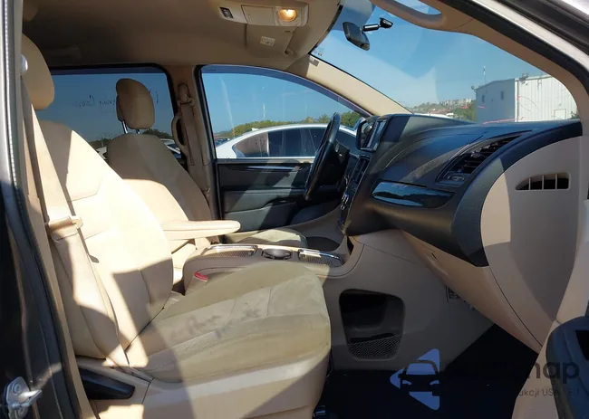 2C4RDGCG0GR322067: 43060212