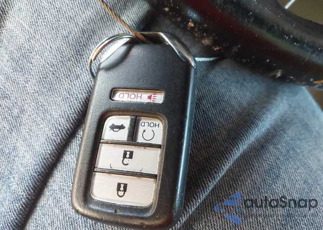 1HGCR3F02GA023071: 43060215