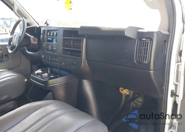 1GCWGAFP6J1304221: 43060353