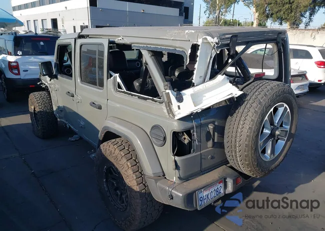 1C4HJXEN7KW617179: 43060408