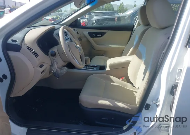 1N4AL3AP2FC146888: 43060641