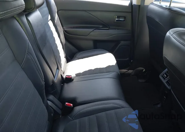 JA4AD3A33LZ022345: 43060745