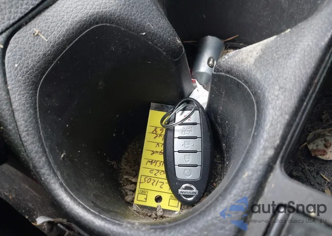 JN8AT2MV2LW116268: 43059932