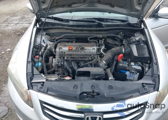 1HGCP2F75CA190693: 43060086