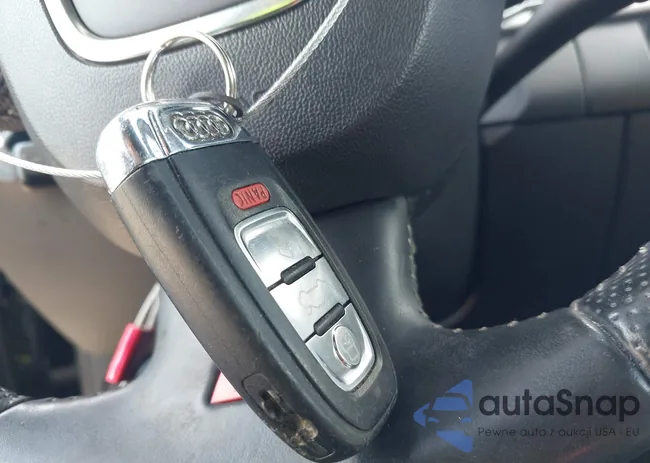 WAUWFAFH9CN008243: 43060103